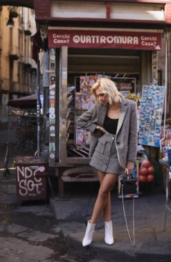 Kira Plaid Skirt -Astr The Label Shop 200304 ASTR Napoli 0324