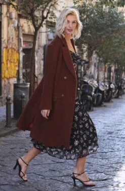 Blair Coat -Astr The Label Shop 200304 ASTR Napoli 0697 2