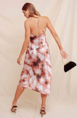 Gaia Tie Dye Midi Dress 9 Gaia Tie Dye Midi Dress -Astr The Label Shop ACDR100133B WINE TIE DYE 13