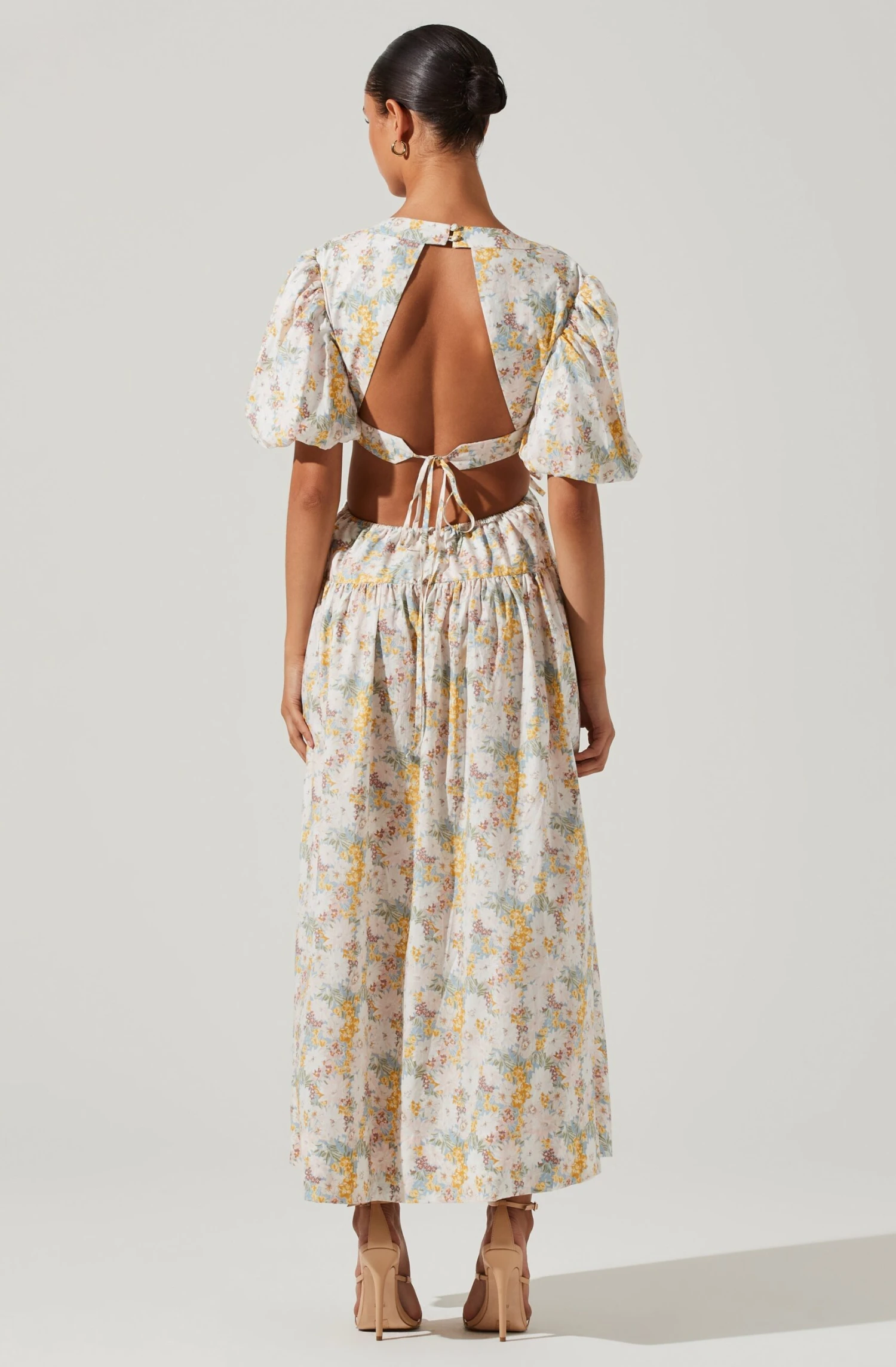 Shelby Floral Puff Sleeve Open Back Maxi Dress 7 Shelby Floral Puff Sleeve Open Back Maxi Dress - Image 5