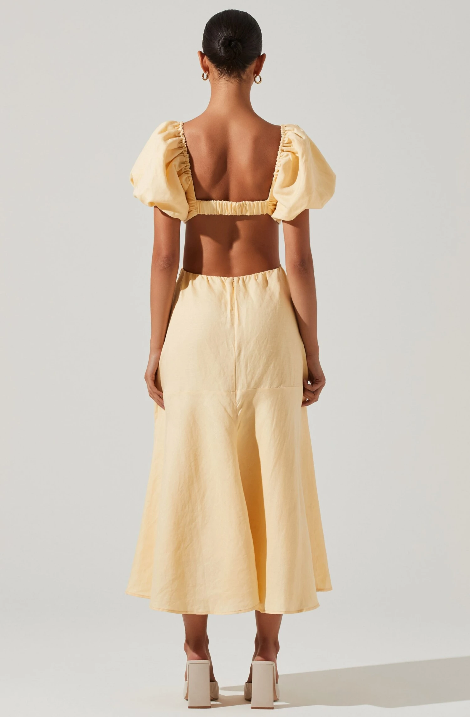 Winley Puff Sleeve Cutout Midi Dress 22 Winley Puff Sleeve Cutout Midi Dress - Image 20