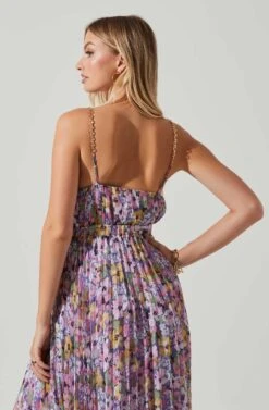 Loralee Pleated Floral Maxi Dress 20 Loralee Pleated Floral Maxi Dress -Astr The Label Shop ACDR101790 PURPLEFLORAL 5