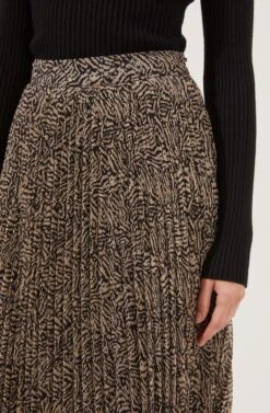 Animal Instinct Pleated Midi Skirt -Astr The Label Shop ACS9070 BLACKTAUPEANIMAL 3