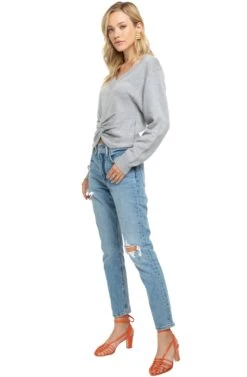 Twist Front V-Neck Sweater -Astr The Label Shop ACT13472 HEATHER GREY 02 8fc4d10c 2806 444a b799 aacce713704c