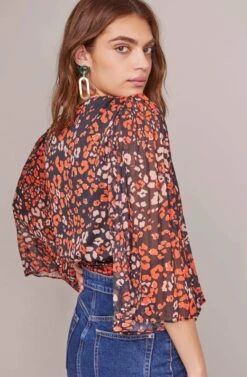 Imogen Leopard Print Top -Astr The Label Shop ACT15586B RED GOLD LEOPARD 3A