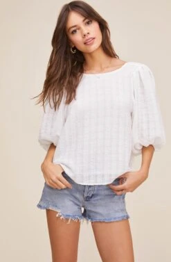 Maris Puff Sleeve Top -Astr The Label Shop ACT16001 WHITE 2 4a8c0cf0 f374 4cbb 900d 660470be0a76