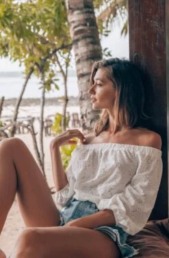 Elodie Off Shoulder Eyelet Bodysuit -Astr The Label Shop ACT16034 WHITE 4 cc4a8b8a 8f56 4431 a825 39429b691036