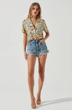 Tourist Tropical Print Short Sleeve Top -Astr The Label Shop ACT16041L TROPICALPAPAYA 1444