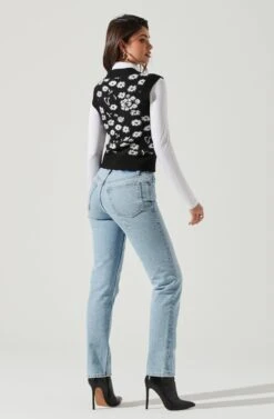 Primrose V Neck Sweater Vest -Astr The Label Shop ACT16821JC BLACKWHITEFLORAL 0854