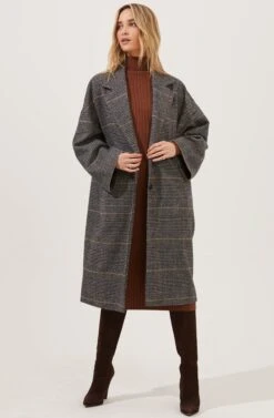 Evanston Plaid Oversized Coat