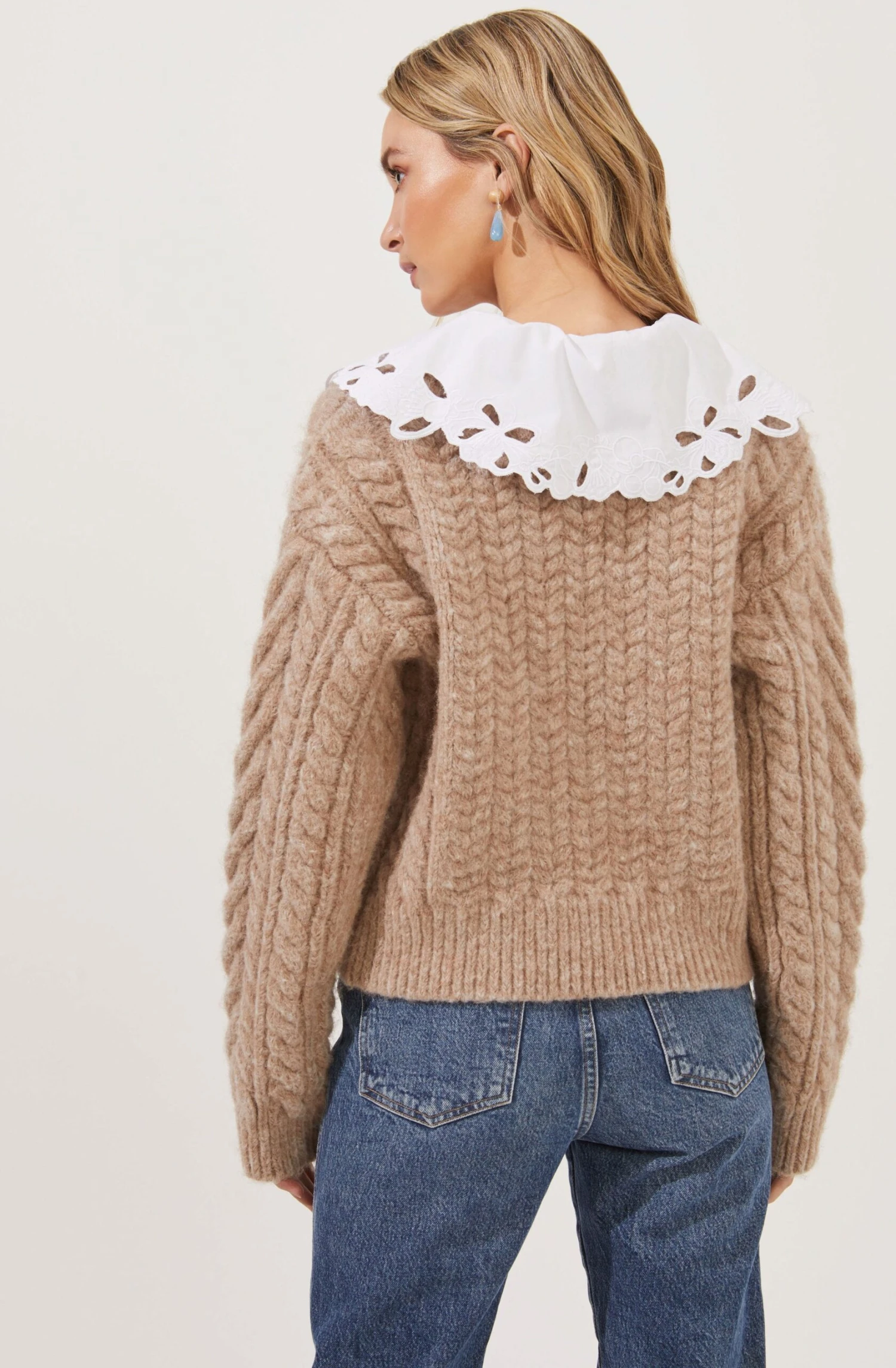 Pemberley Oversized Collar Cable Knit Cardigan 4 Pemberley Oversized Collar Cable Knit Cardigan - Image 2