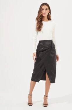 Felice Open Back Padded Shoulder Long Sleeve Sweater Bodysuit -Astr The Label Shop ACT16925 OFFWHITE 1