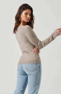 Addison Twist Front Sweater -Astr The Label Shop ACT17278 TAUPE 0037