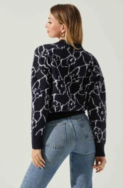 Saira Abstract Floral Sweater 13 Saira Abstract Floral Sweater -Astr The Label Shop ACT17330L NAVYCREAM 5