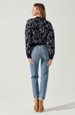 Saira Abstract Floral Sweater 12 Saira Abstract Floral Sweater -Astr The Label Shop ACT17330L NAVYCREAM 6