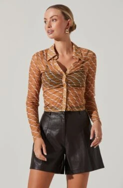 Wilma Faux Leather Shorts 16 Wilma Faux Leather Shorts -Astr The Label Shop ACT17338M MUSTARDCREAMGEO 3 422e00f6 8c21 4854 81dc 031386139c3d