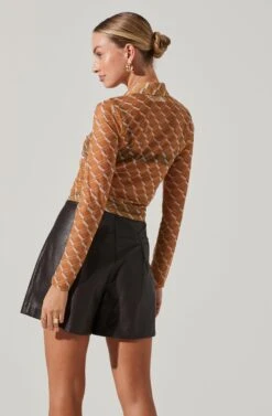 Wilma Faux Leather Shorts 17 Wilma Faux Leather Shorts -Astr The Label Shop ACT17338M MUSTARDCREAMGEO 4 43d8f3fb 6252 42aa bac6 5d8b468d2c43