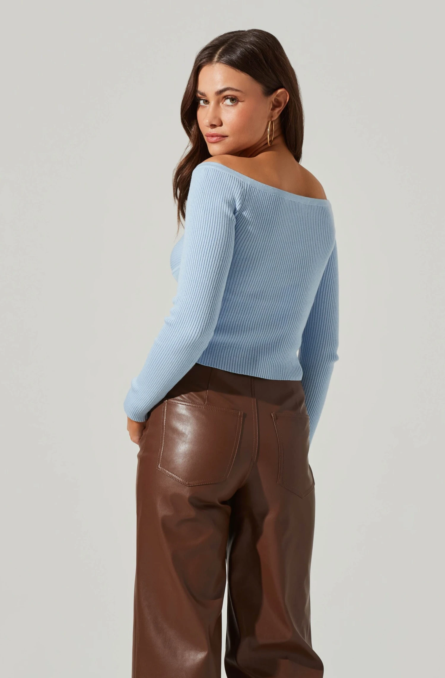 Harlie Off Shoulder Cropped Sweater 8 Harlie Off Shoulder Cropped Sweater - Image 6
