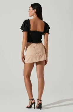 Feronia Sweetheart Puff Sleeve Top 13 Feronia Sweetheart Puff Sleeve Top -Astr The Label Shop ACT17678S BLACK 4