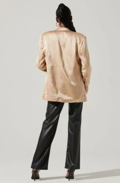 Kimia Satin Oversized Blazer -Astr The Label Shop ACT17722 CHAMPAGNE 5 72082f3f 1459 457a b544 b04d38780aa4