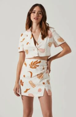 Kiria Cropped Jacket 10 Kiria Cropped Jacket -Astr The Label Shop ACT17762P BROWNPINKCREAM 3