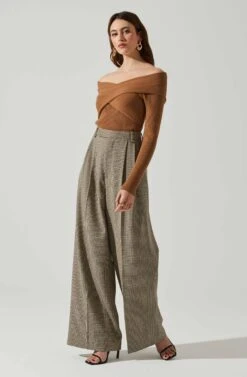 Zayla Off The Shoulder Sweater -Astr The Label Shop ACT17825 BROWN 2