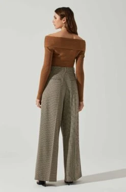 Zayla Off The Shoulder Sweater -Astr The Label Shop ACT17825 BROWN 6
