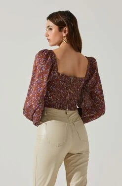 Penny Floral Puff Sleeve Top -Astr The Label Shop ACT17882C BROWNPURPLEFLORAL 5