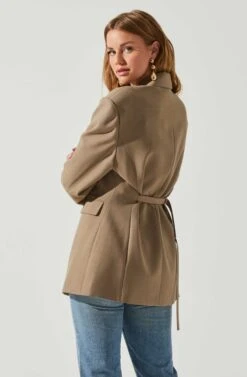 Galilea Oversized Blazer -Astr The Label Shop ACT17892 BROWN 6
