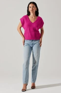 Checkered Sweater Vest 23 Checkered Sweater Vest -Astr The Label Shop ALT16416 CI FUCHSIA 2