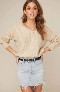 Twist Back Sweater -Astr The Label Shop AT13233 OATMEAL 2 b9001cac e57d 430c a23c 62631705d488