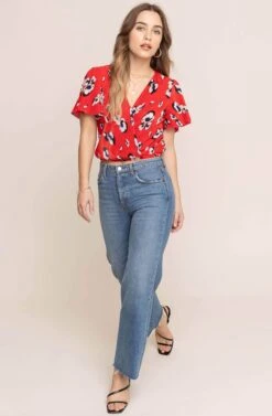 Short Sleeve Crinkle Wrap Top -Astr The Label Shop AT13629 RED FLORAL 1A