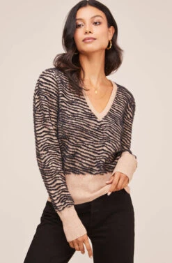 Tiger Pullover Sweater