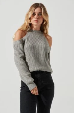 Cold Shoulder Mock Neck Sweater 22 Cold Shoulder Mock Neck Sweater -Astr The Label Shop AT16923 HEATHERGREY 2