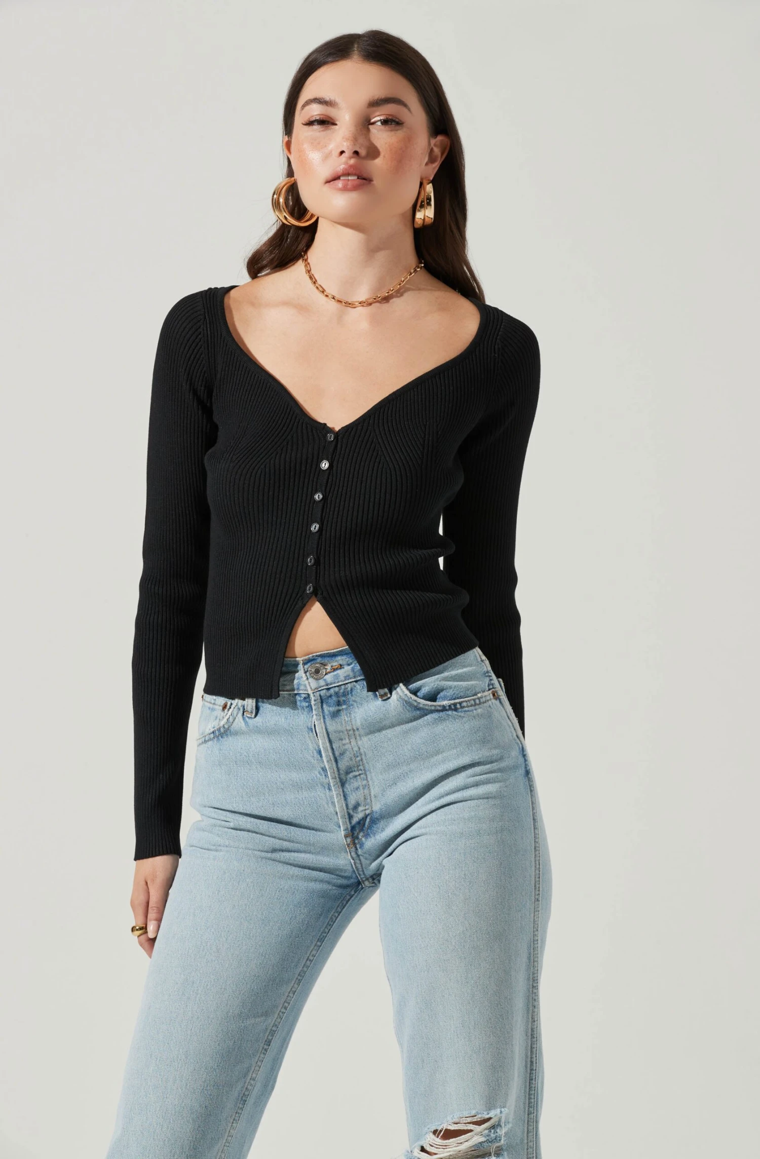 Long Sleeve V Neck Cardigan 3 Long Sleeve V Neck Cardigan