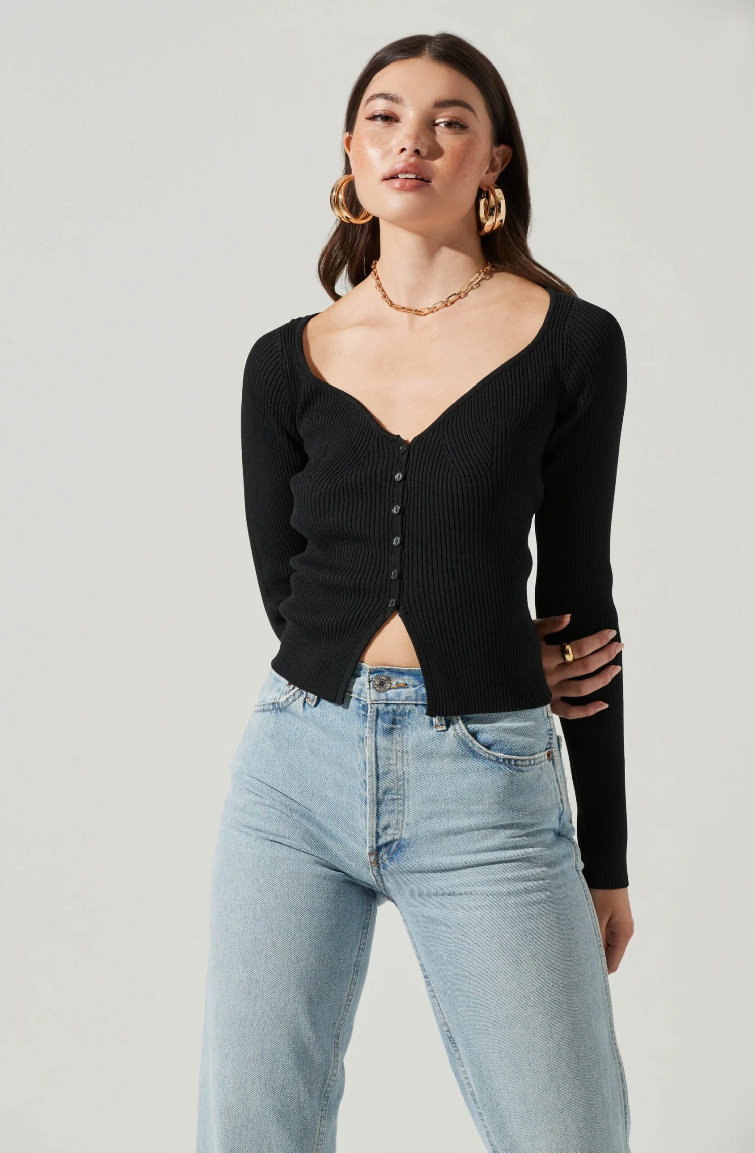 Long Sleeve V Neck Cardigan 6 Long Sleeve V Neck Cardigan - Image 4