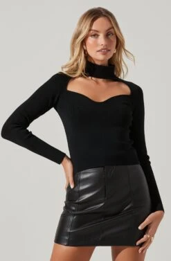 Sweetheart Turtleneck Long Sleeve Top 15 Sweetheart Turtleneck Long Sleeve Top -Astr The Label Shop AT17392 BLACK 2