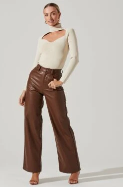 Sweetheart Turtleneck Long Sleeve Top 19 Sweetheart Turtleneck Long Sleeve Top -Astr The Label Shop AT17392 CREAM 1