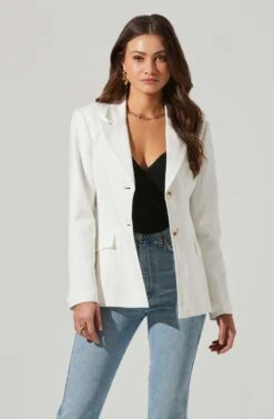 Fitted Buttoned Blazer -Astr The Label Shop AT17557 IVORY 4