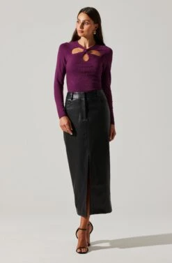 Twist Neck Cutout Sweater -Astr The Label Shop AT17944 PLUM 3