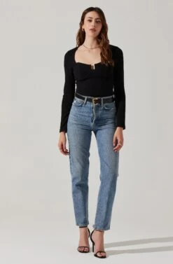 Long Sleeve Cupped Bust Knit Top 11 Long Sleeve Cupped Bust Knit Top -Astr The Label Shop AT17996 BLACK 2