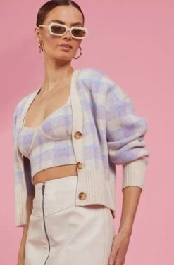 Belmont Plaid Cardigan 11 Belmont Plaid Cardigan -Astr The Label Shop RESORT 1395